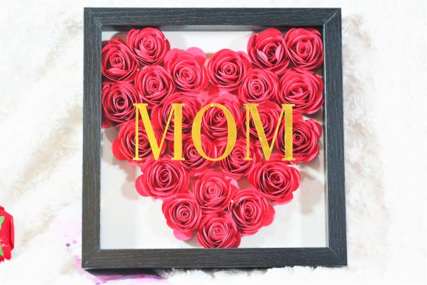 MOM Personalized Shadowbox with Paper Flowers | Mother's Day Gift | Birthday Gift | Anniversary Gift